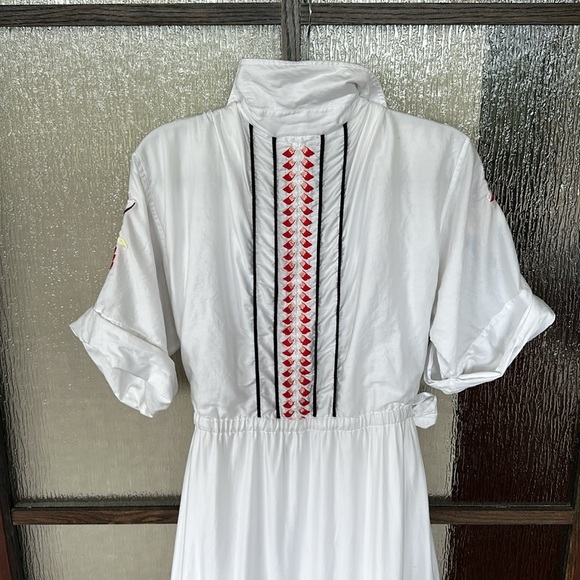 Temperley London
Cherry Blossom Dress US size 8 - Picture 13 of 16